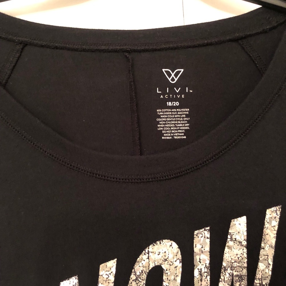 Snow worries long sleeve Lane Bryant 18/20 size . - Picture 4 of 5